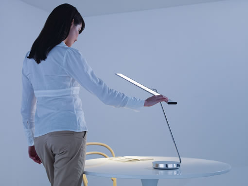 oled_tabletop1