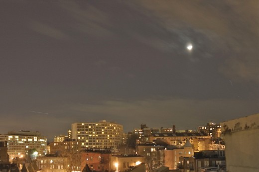 im-lightpollutiondc Light pollution obscures what people once took for granted---a nighttime view of the stars.