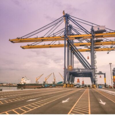 Shipments From China To US Manufacturers & Retailers Stopped